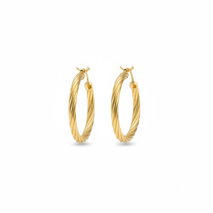 Candonga Oro Melcocha 18K fondo blanco