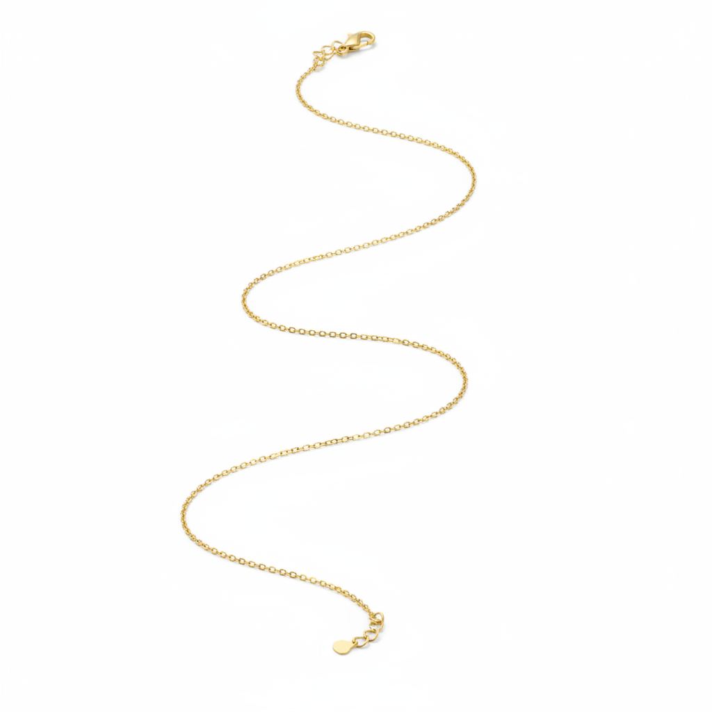 Cadena oro 18k sobre fondo blanco – foto de producto