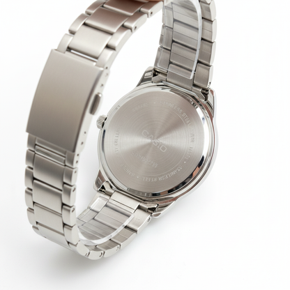 Casio Clásico REF 15881 - vista trasera fondo blanco
