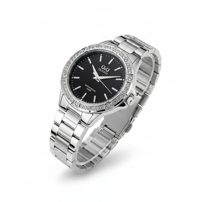 Reloj Q&Q plateado tablero negro cristales - vista diagonal