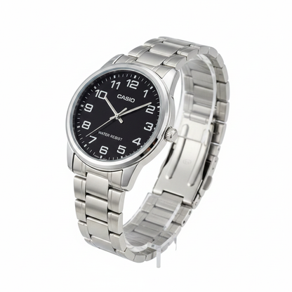Casio Clásico REF 15598 - ángulo 45 grados fondo blanco