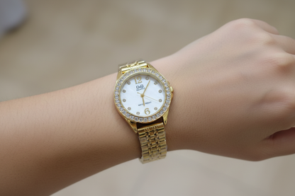 Reloj en muñeca femenina