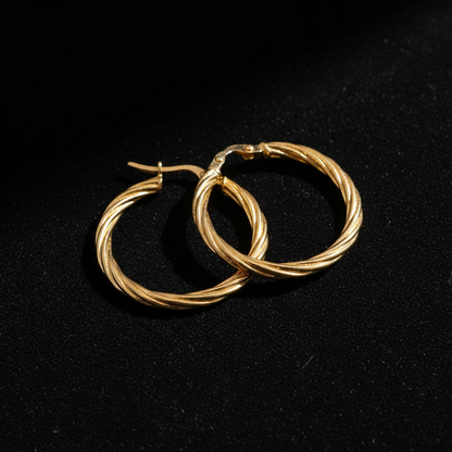 Candonga Oro Melcocha 18K fondo negro editorial